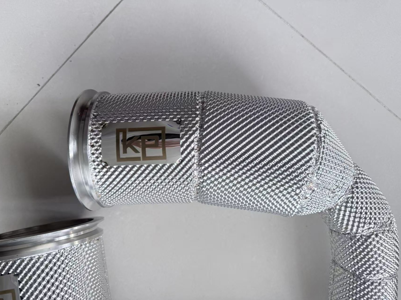 Lamborghini Urus / AUDI RSQ8  / Porsche Cayenne 4.0 Turbo GT CATLESS DOWNPIPE WITH HEATSHILD